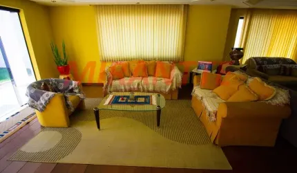 Sobrado de 670m² com 4 quartos em Jardim São Bento