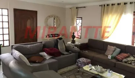 Casa terrea de 166m² com 2 quartos em Santana