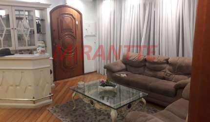 Sobrado de 275m² com 6 quartos em Horto Florestal