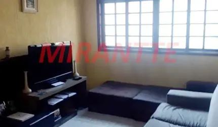 Sobrado de 120m² com 3 quartos em Vila Nivi