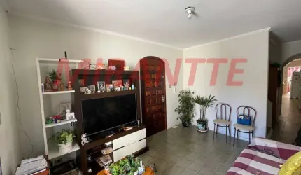 Sobrado de 135m² com 3 quartos em Jardim Jaçanã