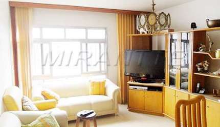 Apartamento de 81m² com 3 quartos em Jardim Laranjeiras