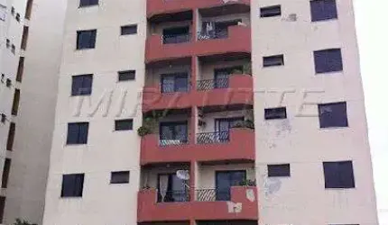 Apartamento de 60m² com 2 quartos em Vila Romero
