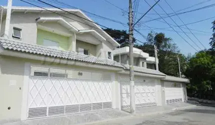 Sobrado de 162m² com 3 quartos em Jardim da Campina