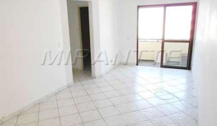 Apartamento de 57m² com 2 quartos em Aclimação