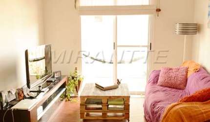 Apartamento de 62m² com 2 quartos em Vila Aurora