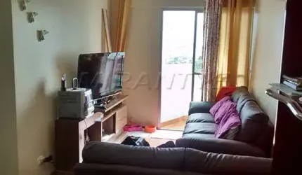 Apartamento de 52m² com 2 quartos em Limão