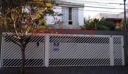 Sobrado de 205m² com 4 quartos em Brooklin