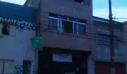 Sobrado com 4 quartos em Brás