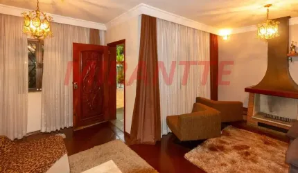Sobrado de 400m² com 4 quartos em Jardim Paraiso