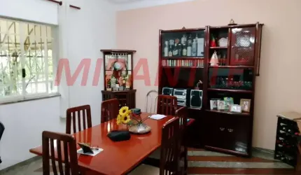 Sobrado de 437m² com 4 quartos em Santana