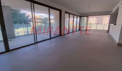Apartamento de 255m² com 4 quartos em Santana