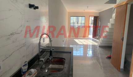 Sobrado de 133m² com 2 quartos em Vila Prado