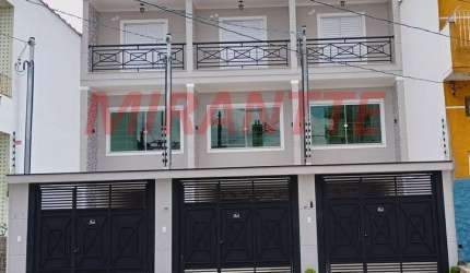 Sobrado de 158m² com 3 quartos em Parque Vitoria