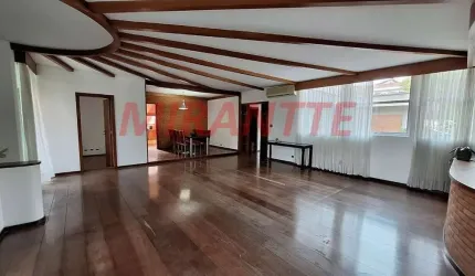 Sobrado de 332m² com 4 quartos em Jardim São Bento