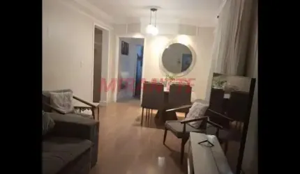 Apartamento de 62m² com 2 quartos em Vila Leonor