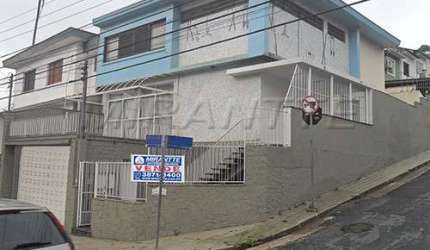 Sobrado de 260m² com 3 quartos em Santana