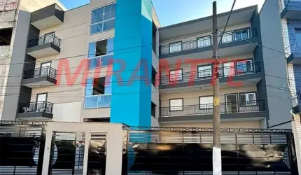 Apartamento de 40m² com 2 quartos em Santa Terezinha