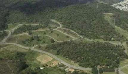 Terreno de 600m² em Limão
