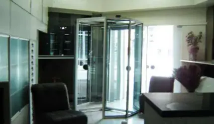 Comercial de 420m² em Santa Efigenia