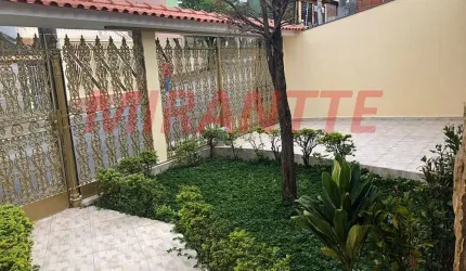 Casa terrea de 400m² com 3 quartos em Vila Galvão