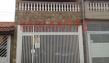 Sobrado de 182m² com 3 quartos em Jardim Santa Clara