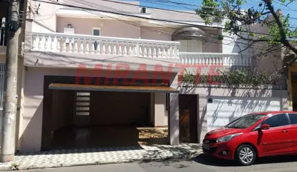 Sobrado com 4 quartos em Jardim Tranqüilidade