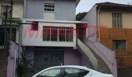 Sobrado de 223m² com 3 quartos em Água Fria