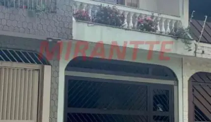 Sobrado com 3 quartos em Vila Galvão