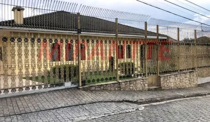 Sobrado de 571m² com 4 quartos em Vila Rosália