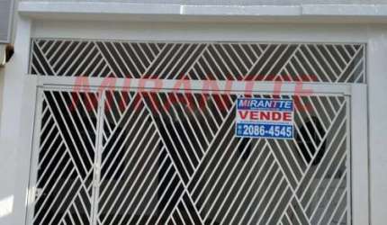 Sobrado de 140m² com 4 quartos em Vila Nova Mazzei