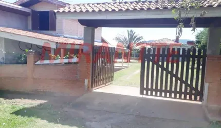 Chácara de 169m² com 3 quartos em Centro