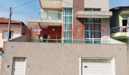 Sobrado de 316m² com 3 quartos em Jardim Vila Galvão