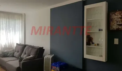 Apartamento de 70m² com 2 quartos em Água Fria