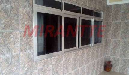 Sobrado de 234m² com 3 quartos em Jardim Rosa de Franca