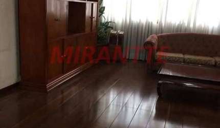 Apartamento de 290m² com 3 quartos em CENTRO