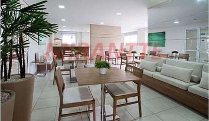 Apartamento de 64m² com 3 quartos em Macedo