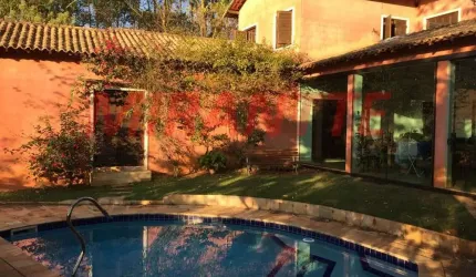 Sobrado de 350m² com 5 quartos em Serra Da Cantareira