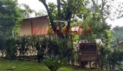 Sobrado de 210m² com 2 quartos em Serra da Cantareira