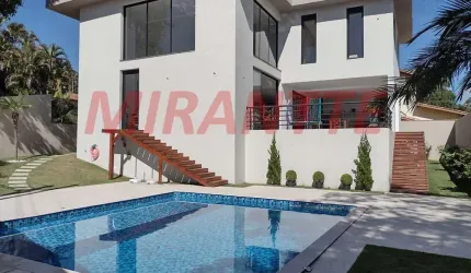 Sobrado de 300m² com 3 quartos em Serra da Cantareira