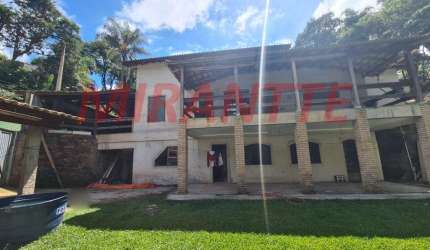 Sobrado de 200m² com 3 quartos em PARQUE PETROPOLIS