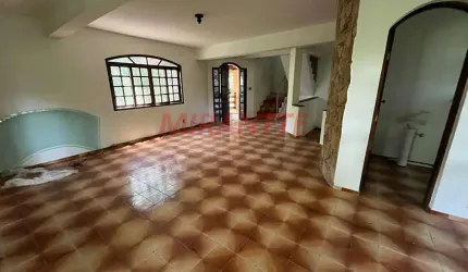 Sobrado de 321m² com 4 quartos em Serra da Cantareira