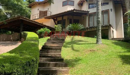 Sobrado de 364m² com 4 quartos em Serra da Cantareira