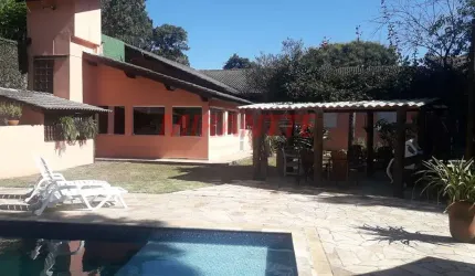 Casa terrea de 300m² com 4 quartos em Serra da Cantareira
