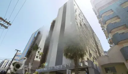 Apartamento à venda em Centro com 61 m², 2 quartos