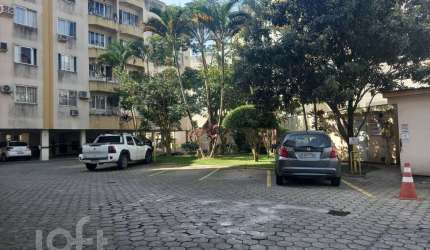 Apartamento à venda em Trindade com 97 m², 3 quart