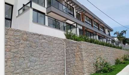 Studio para locação no Cacupé