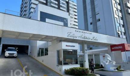 Apartamento à venda em Canto com 96 m², 3 quartos,