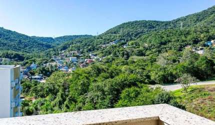 Apartamento à venda em Itacorubi com 65 m², 2 quar