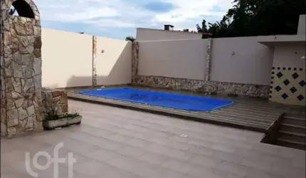 Casa à venda em Jardim Atlântico com 210 m², 6 qua